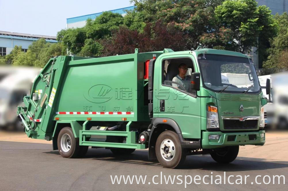 Howo Rhd 6cbm Garbage Compactor Truck 7